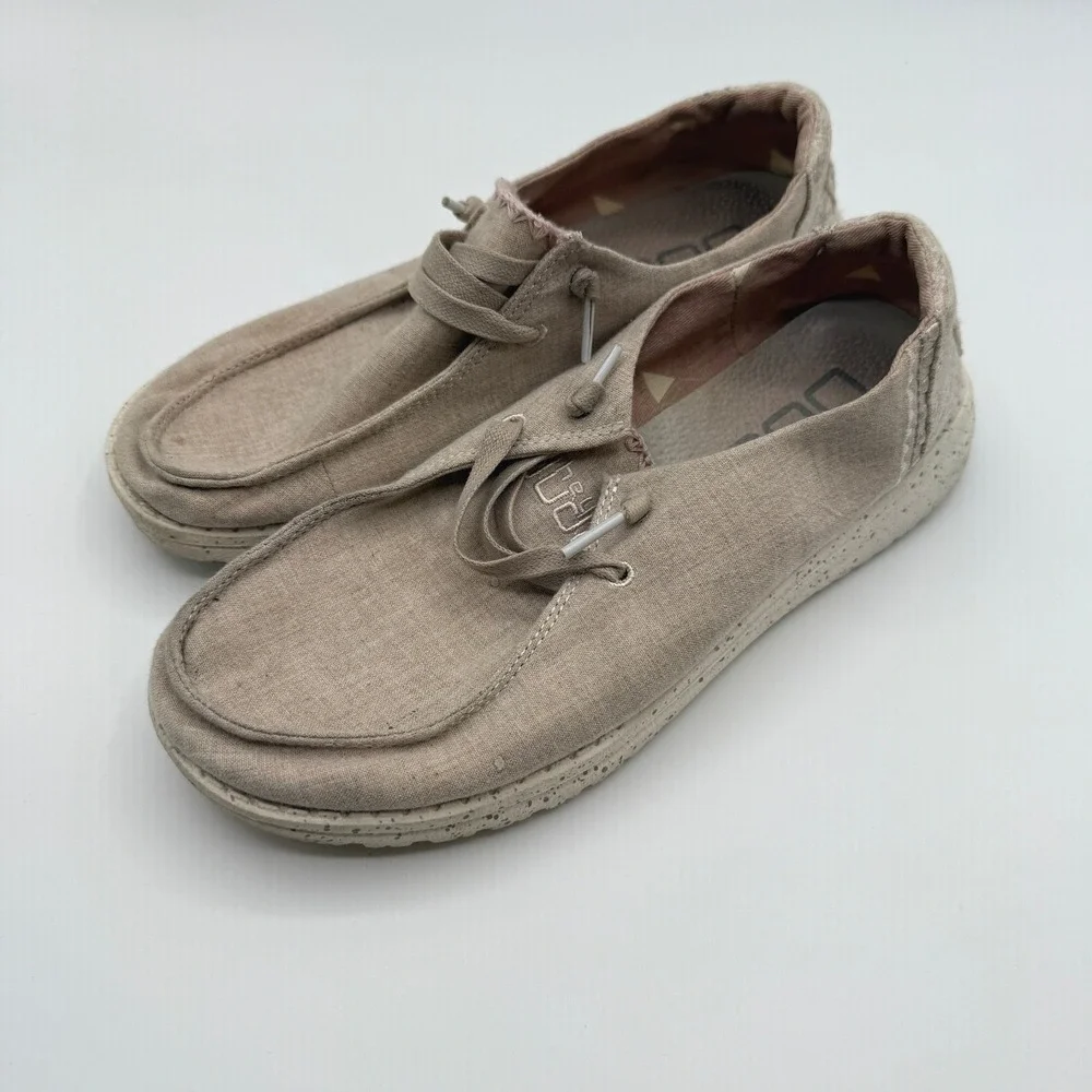 Hey Dude Wendy Shoes Women 7 Tan Linen Slip On Moccasin Loafer Casual Comfort